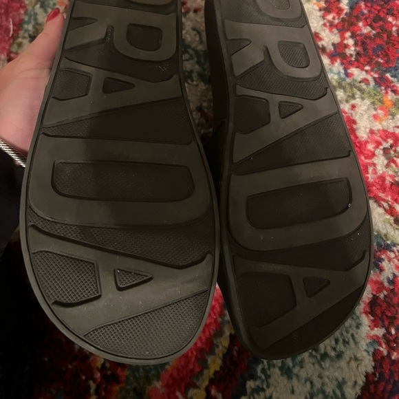 Prada Pool slides - Picture 4 of 4